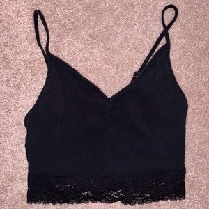 BLACK LACE CROPPED TANK